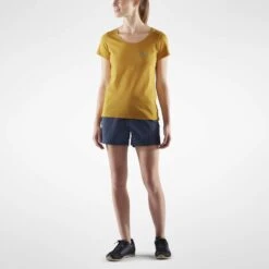 FJÄLLRÄVEN LOGO T-SHIRT W Damen - T-Shirt 7 FJÄLLRÄVEN LOGO T-SHIRT W Damen - T-Shirt -Globetrotter 5637764711 f fjaellraeven logo tshirt w fjaellraeven 24 1