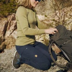 FJÄLLRÄVEN KAIPAK TROUSERS CURVED W Damen - Trekkinghose -Globetrotter 5637765592 z kaipak trousers curved w fjaellraeven 24