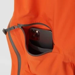 FJÄLLRÄVEN BERGTAGEN ECO-SHELL TROUSERS W Damen - Hardshellhose -Globetrotter 5637864651 n bergtagen ecoshell trousers w fjaellraeven 20