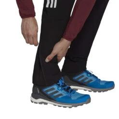 ADIDAS TECHROCK MOUNTAINEERING SOFTSHELL PANTS Herren - Softshellhose -Globetrotter 5637915364 c terrex techrock mountaineering softshell pants adidas 24